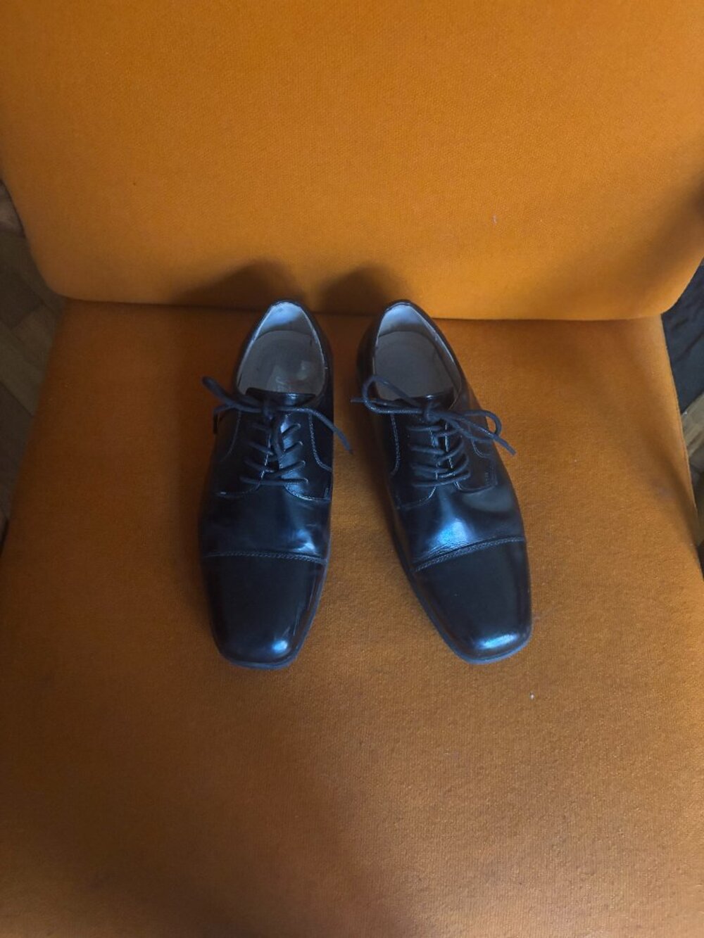 Florsheim Boys Lace-Up, Cap-Toe Oxfords (Size 6W)
